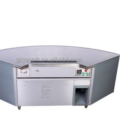 kopen 9 Seats Fan Shape Teppanyaki Grill Table with 20mm Thick Food-Grade Alloy Steel and 380V/8KW Power online vervaardiging